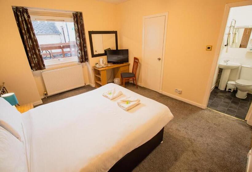 The Ben Mhor Hotel, Bar & Restaurant