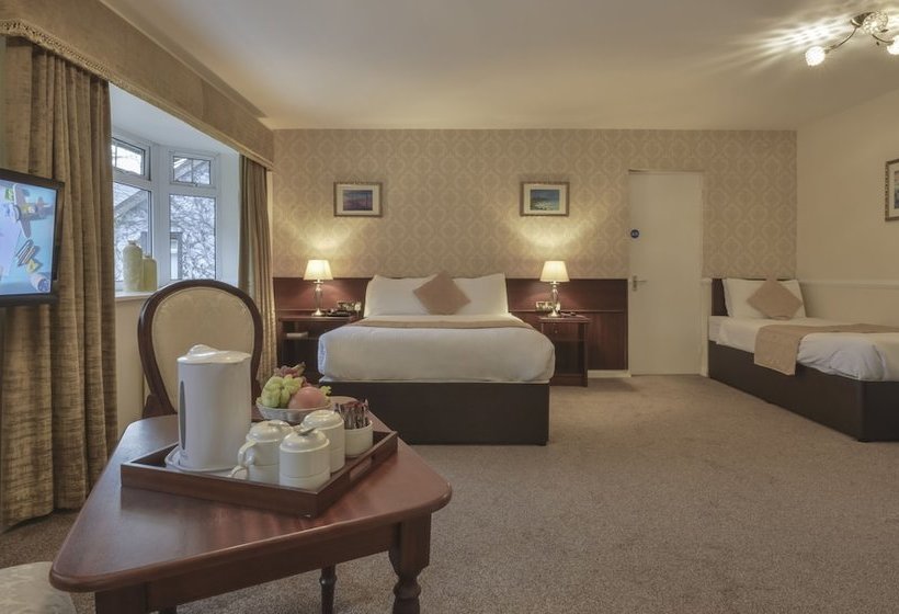 Отель The Bushtown & Spa