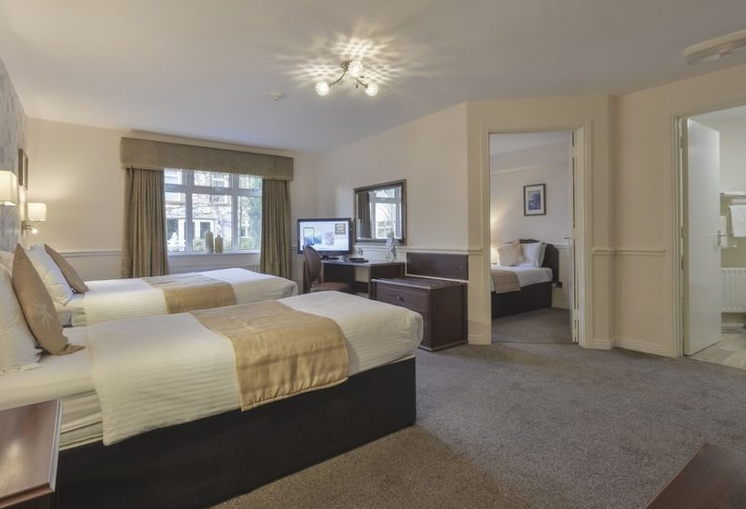 Отель The Bushtown & Spa