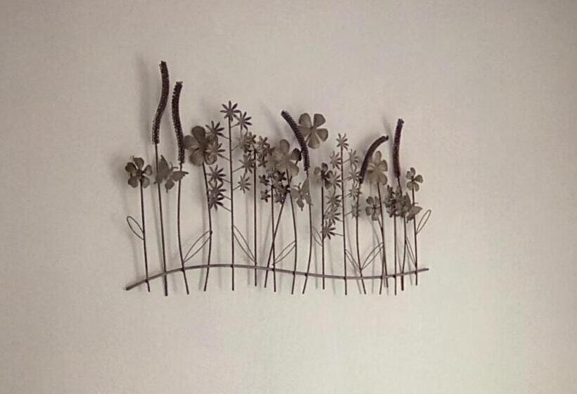 בית מלון כפרי The Gatsby Blackpool Formerly The Windsor