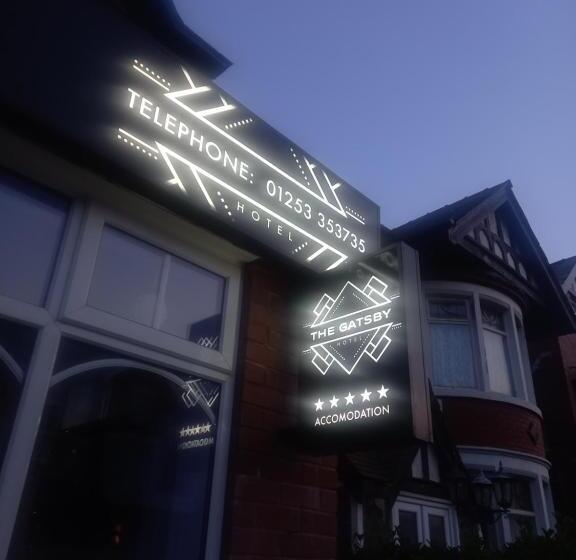 בית מלון כפרי The Gatsby Blackpool Formerly The Windsor