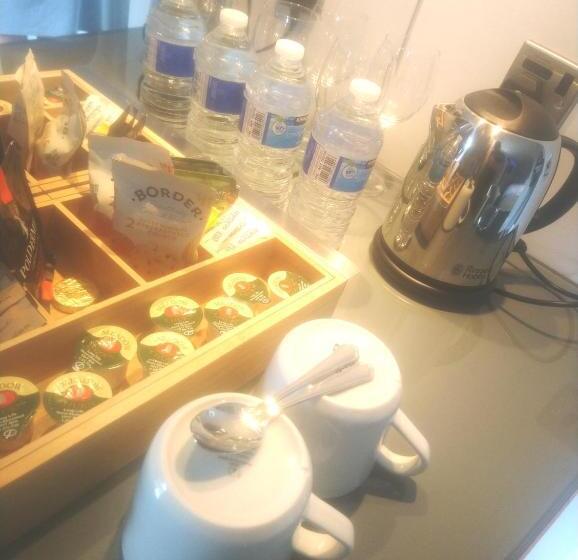 בית מלון כפרי The Gatsby Blackpool Formerly The Windsor