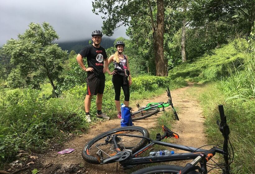 호텔 The Grand Hills