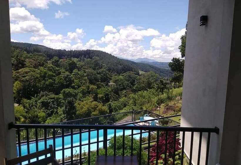 호텔 The Grand Hills