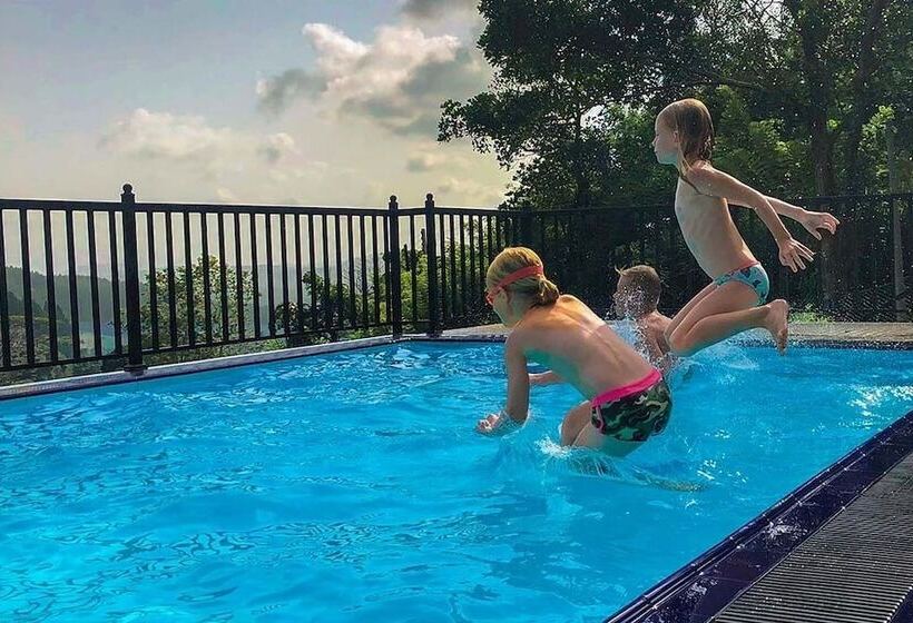 호텔 The Grand Hills