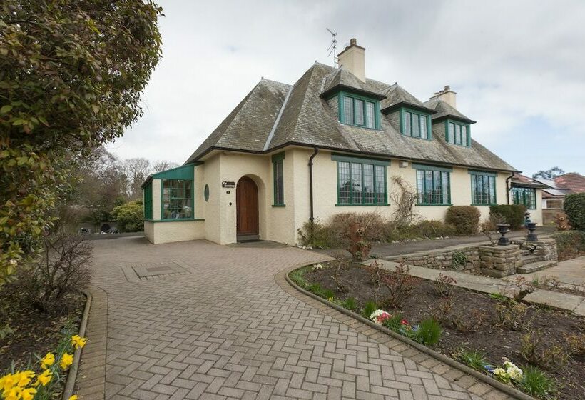בית מלון כפרי The Hermitage Bed & Breakfast Montrose