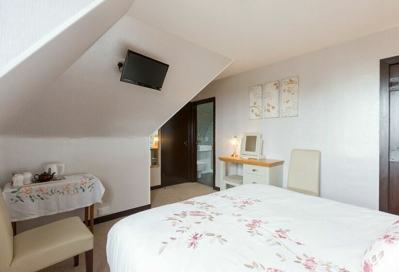 Отель The Hermitage Bed & Breakfast Montrose