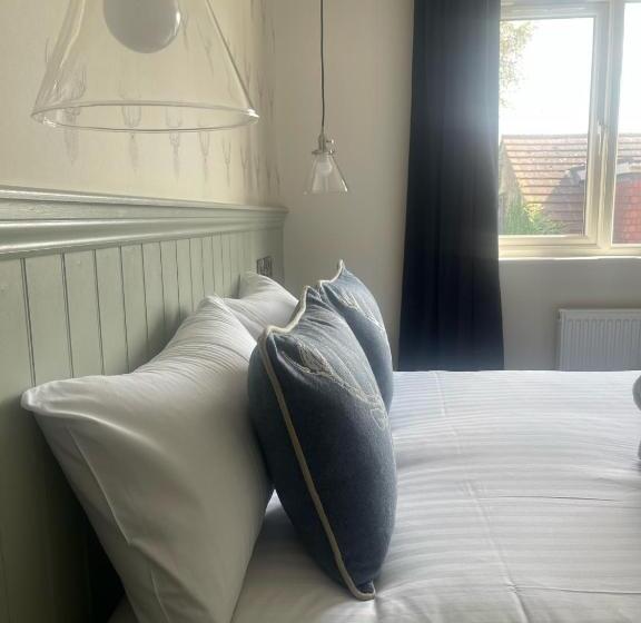 فندق The Horseshoe And Castle