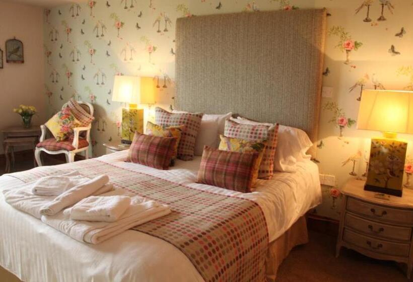 בית מלון כפרי The Huntsman Inn