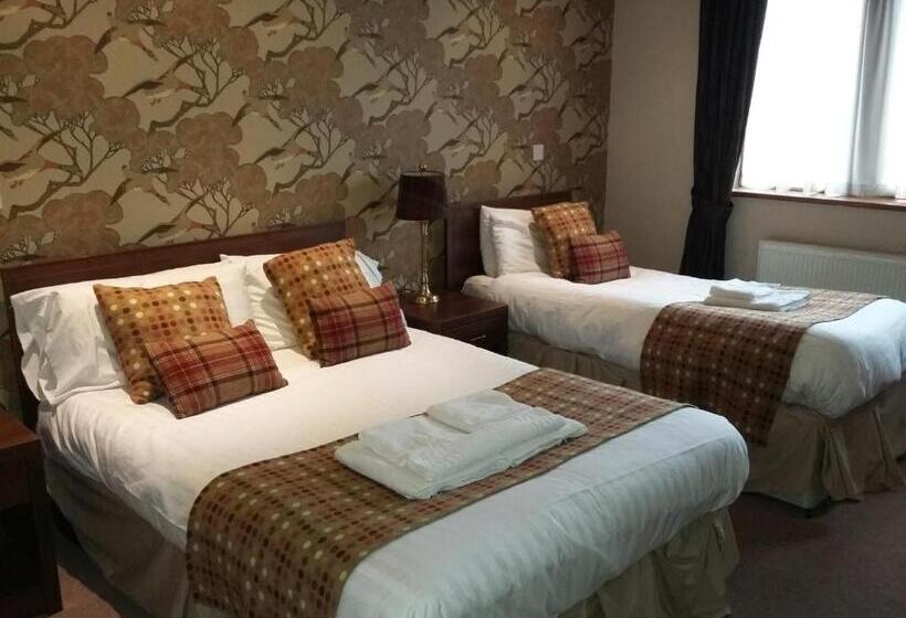 בית מלון כפרי The Huntsman Inn