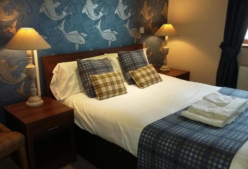 בית מלון כפרי The Huntsman Inn