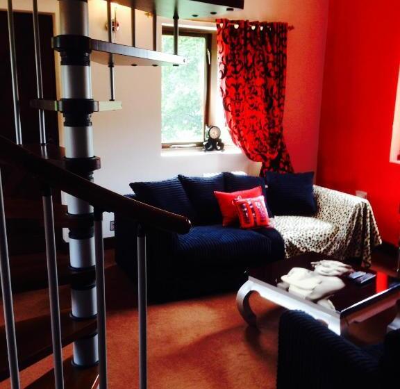 בית מלון כפרי The Malthouse