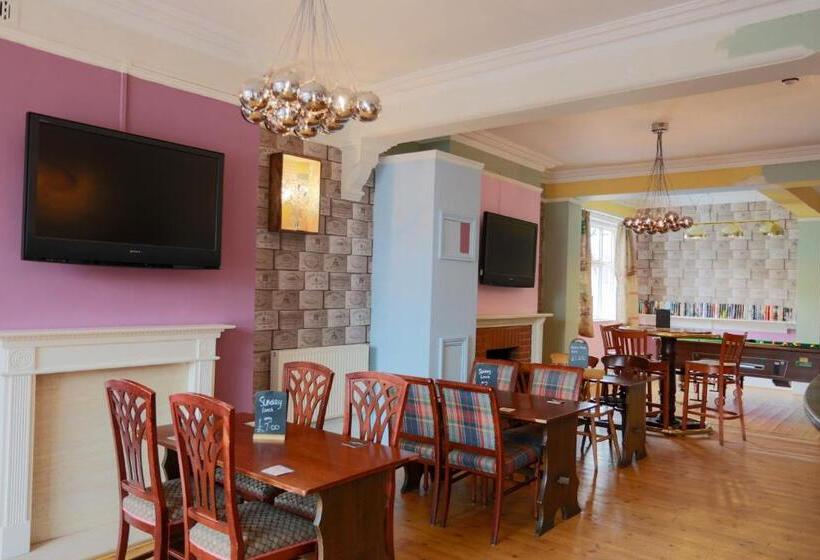 ホテル The Midland Inn