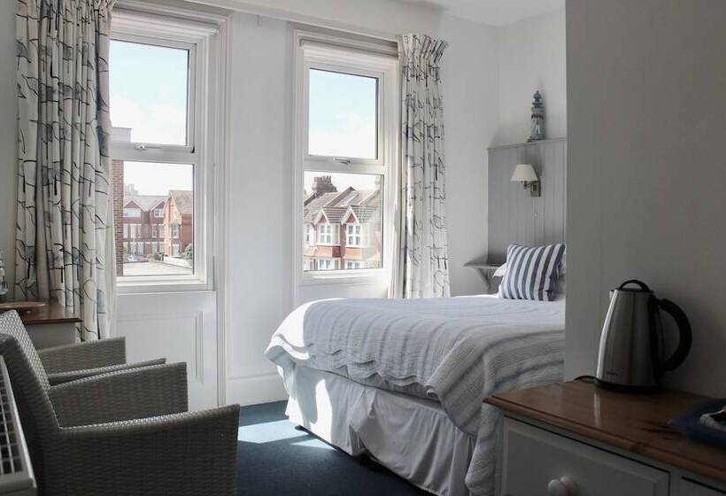 호텔 The New England