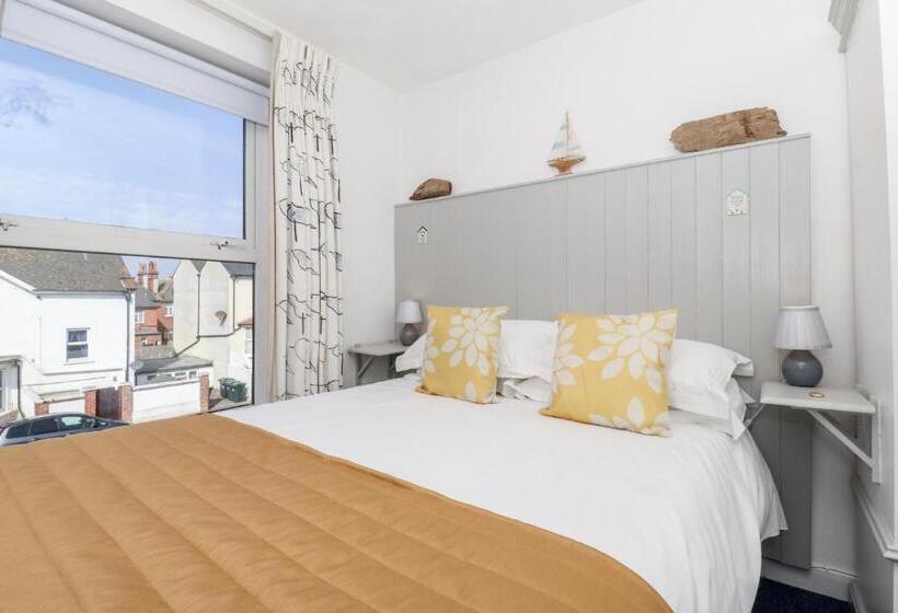 호텔 The New England