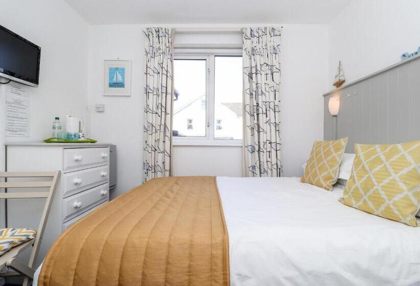 호텔 The New England