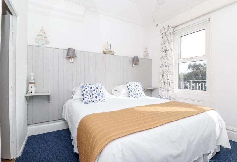 호텔 The New England