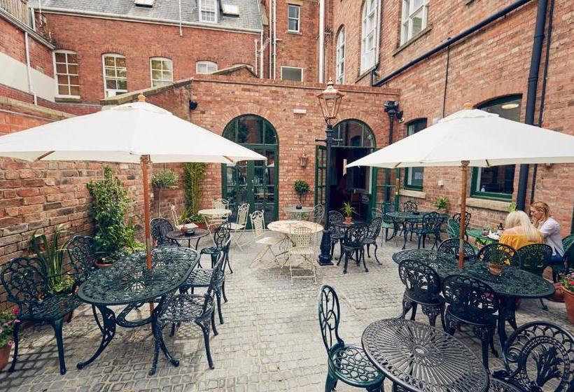 Отель The Old Coffee Tavern