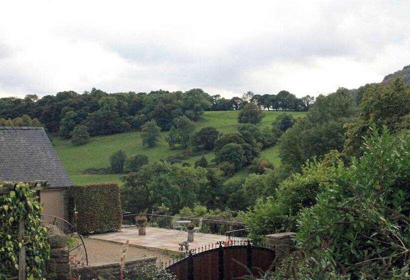 هتل The Old Poets Corner