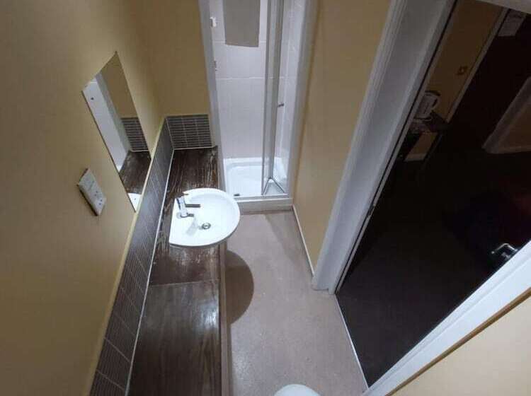 בית מלון כפרי The Queensberry