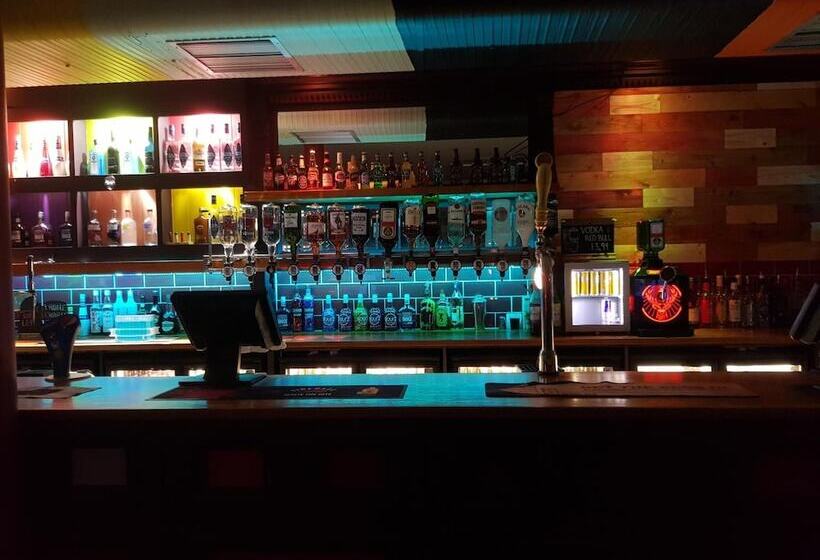 בית מלון כפרי The Queensberry