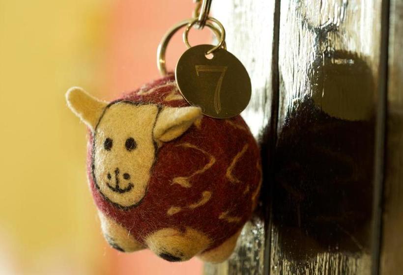 Отель The Rose & Crown