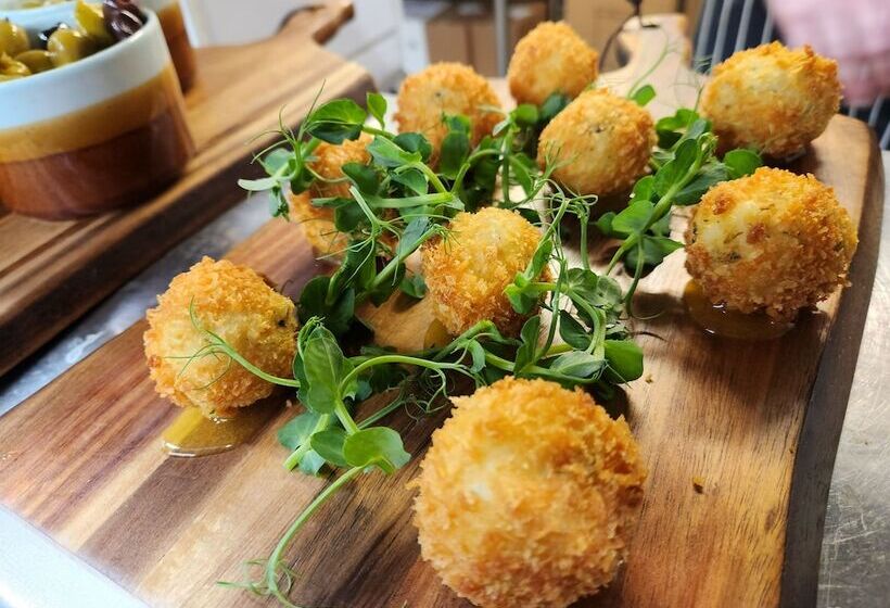 ホテル The Swan A Colombo Edition