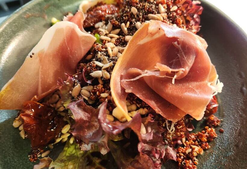 ホテル The Swan A Colombo Edition