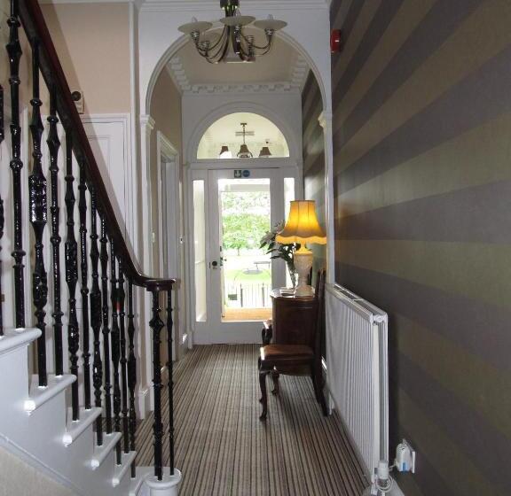 فندق The Townhouse