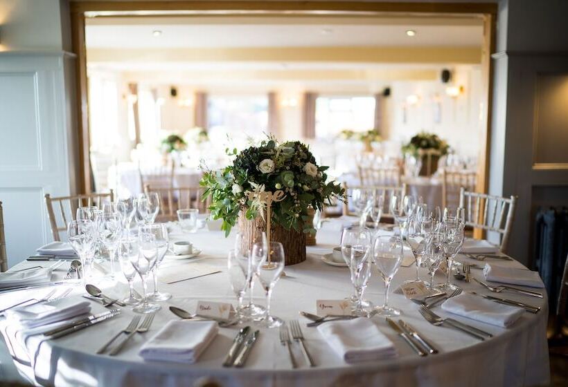 בית מלון כפרי The Wheatsheaf Inn