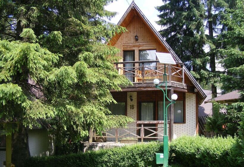 فندق Traveland Butique Resort Poiana Brasov