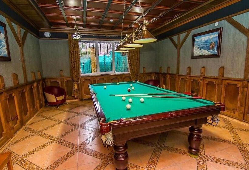 Отель Utomlyonnye Solntsem