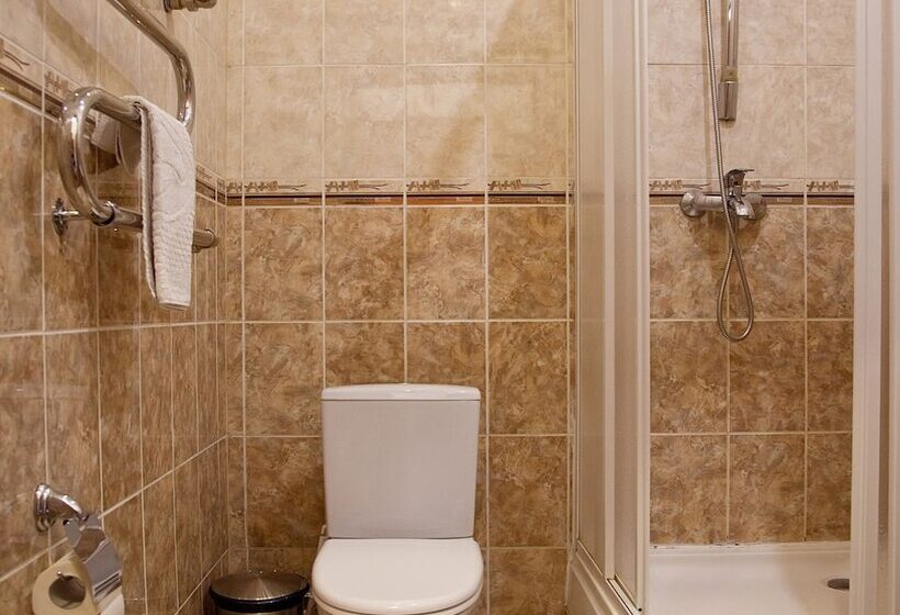 Отель Utomlyonnye Solntsem