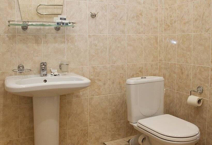 Отель Utomlyonnye Solntsem