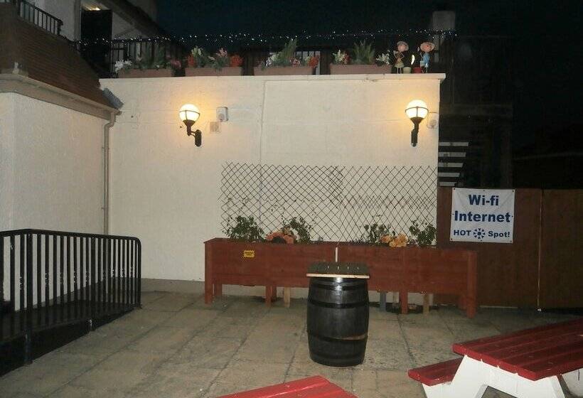 فندق Victoria Inn