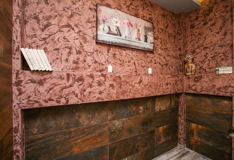 هتل Zhemchug Village