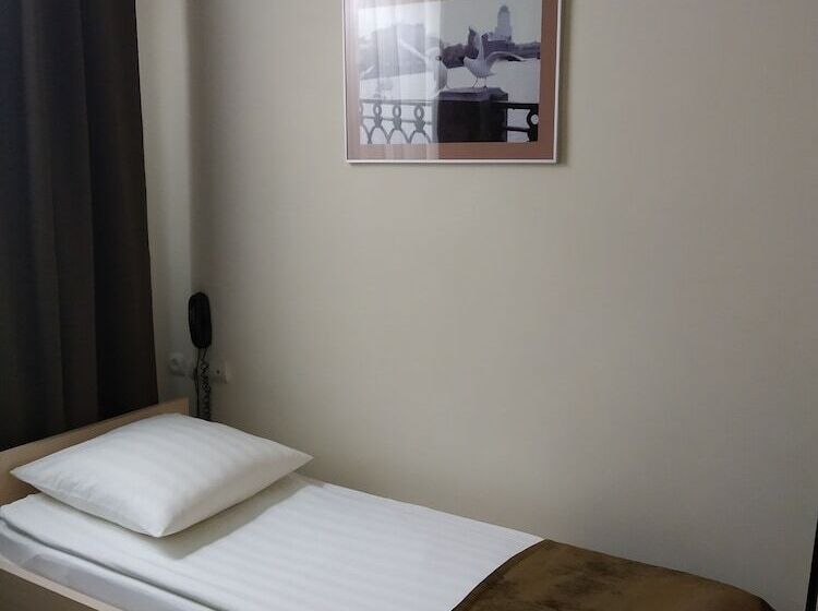 Kirovskie Dachi Motel