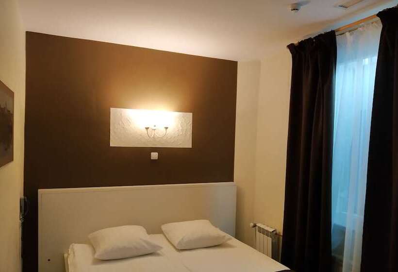 Kirovskie Dachi Motel