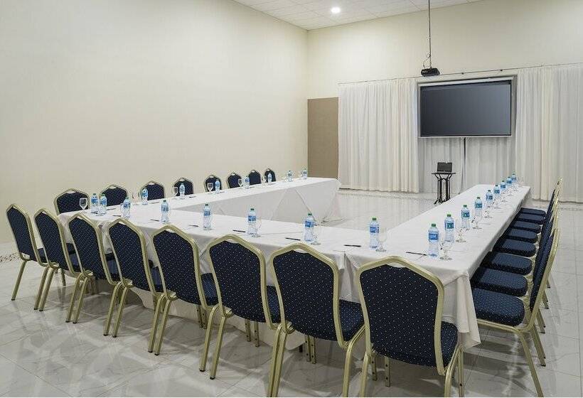 Ocean El Faro Resort - All Inclusive
