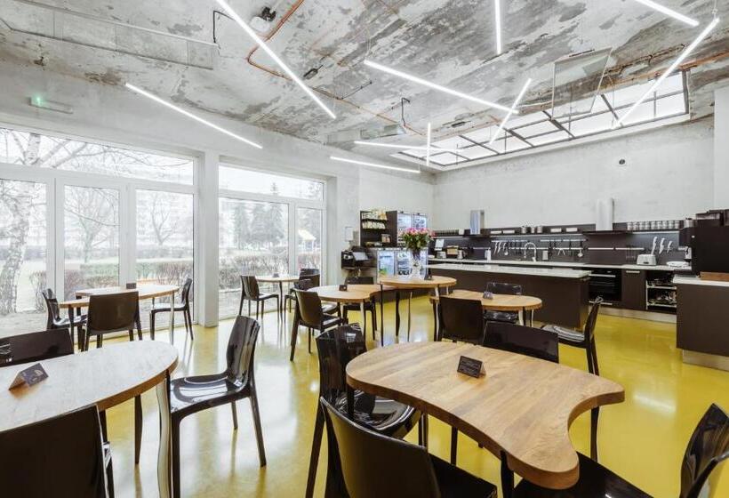 Smarthotel Nezvalova Archa