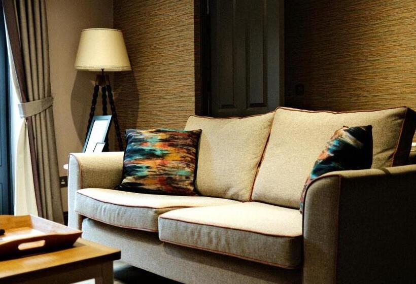 The Lawrance Luxury Aparthotel   Harrogate