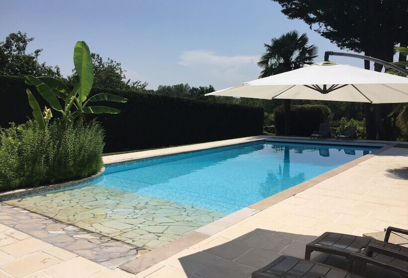 Bed and Breakfast Domaine Du Manoir