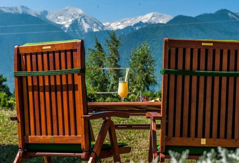 Cornelia Deluxe Residence