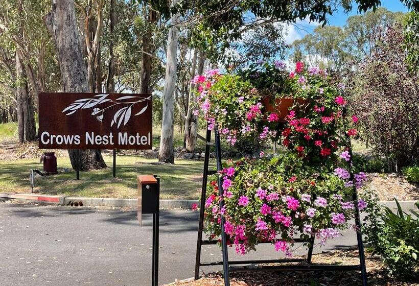 Crows Nest Motel