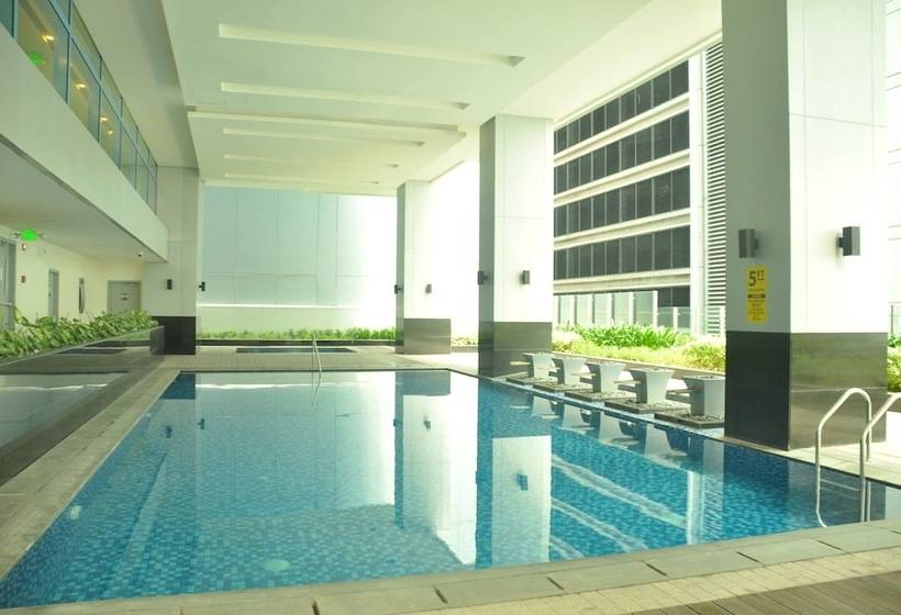 Csuites At Two Central Residences