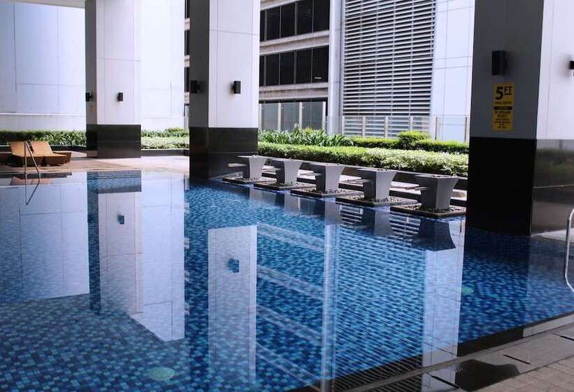 Csuites At Two Central Residences