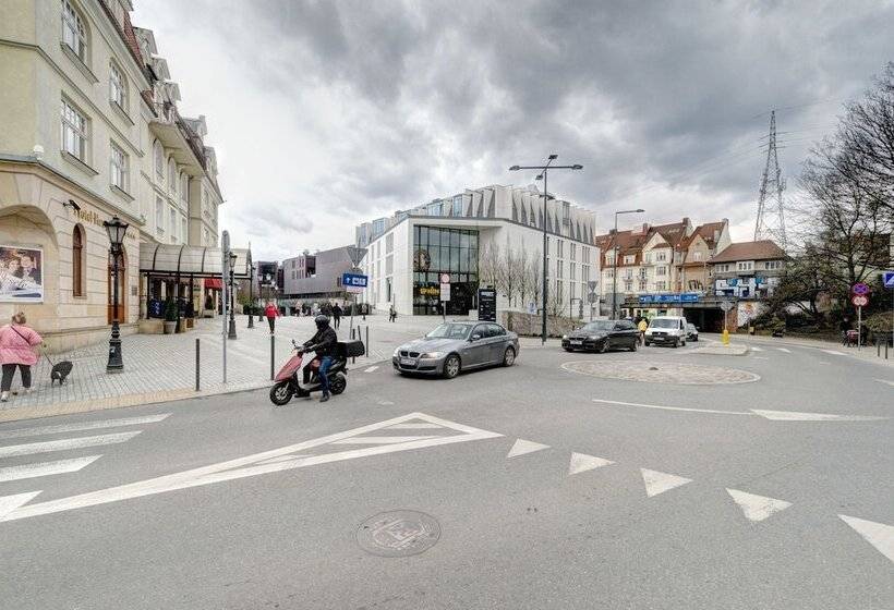 Dom & House   Apartments Podjazd Central Sopot