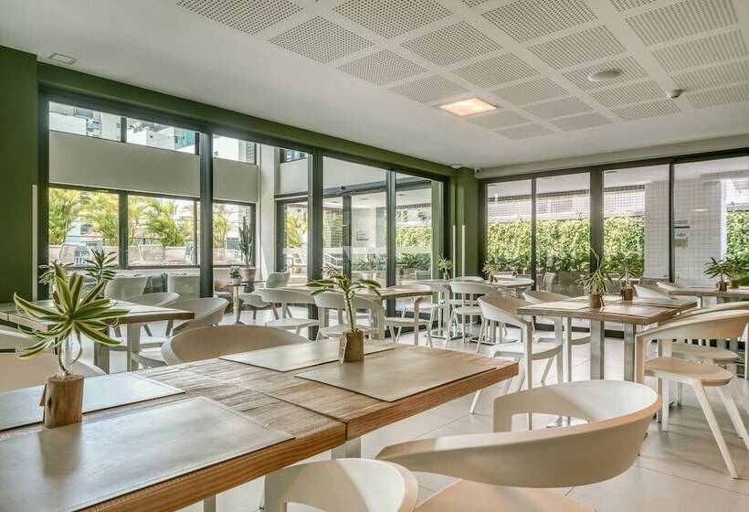 فندق فئة نجمة واحدة Porto Kaete