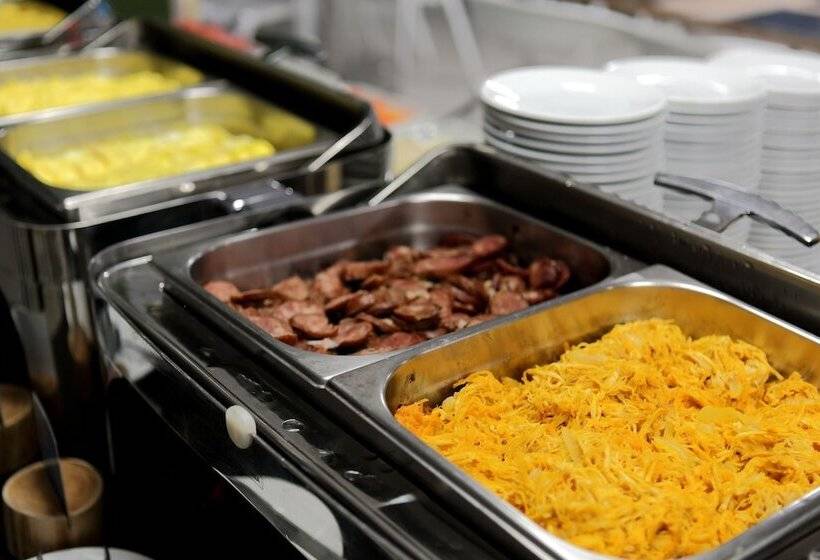 فندق فئة نجمة واحدة Porto Kaete