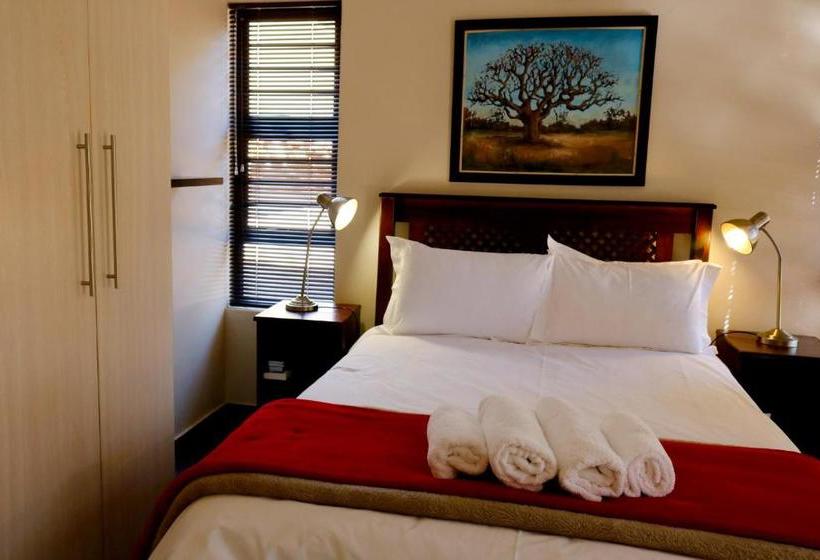 فندق A Little Guesthouse